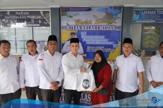 Rutan Kelas I Medan Bagikan Bansos, Implementasikan 13 Program Akselerasi 